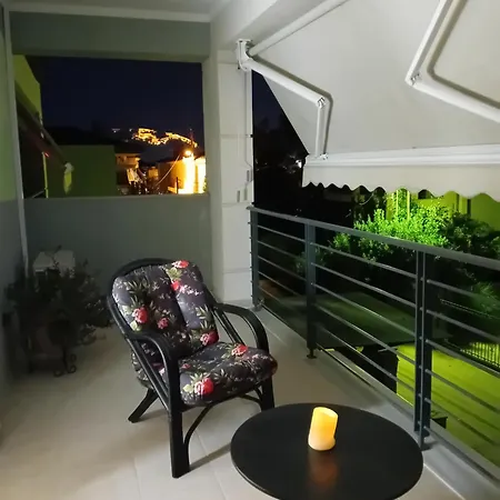 Holiday home Exochis House στο *